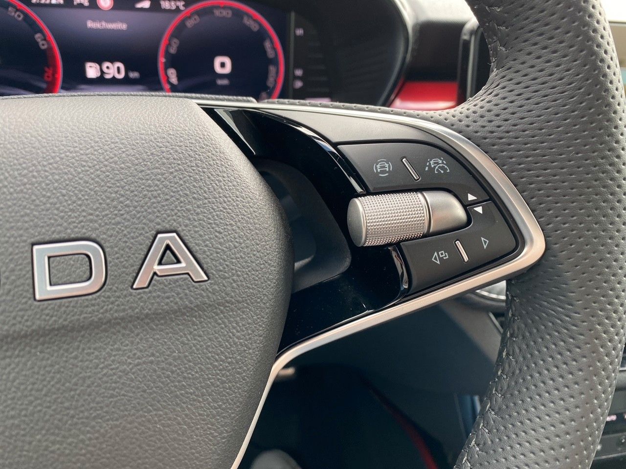 Fahrzeugabbildung SKODA Fabia 1.5l TSI 110kW DSG MONTE CARLO+ACC+KAMERA+