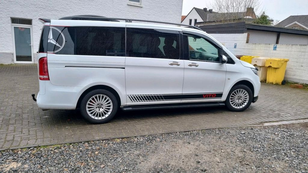 Image of Mercedes-Benz Vito