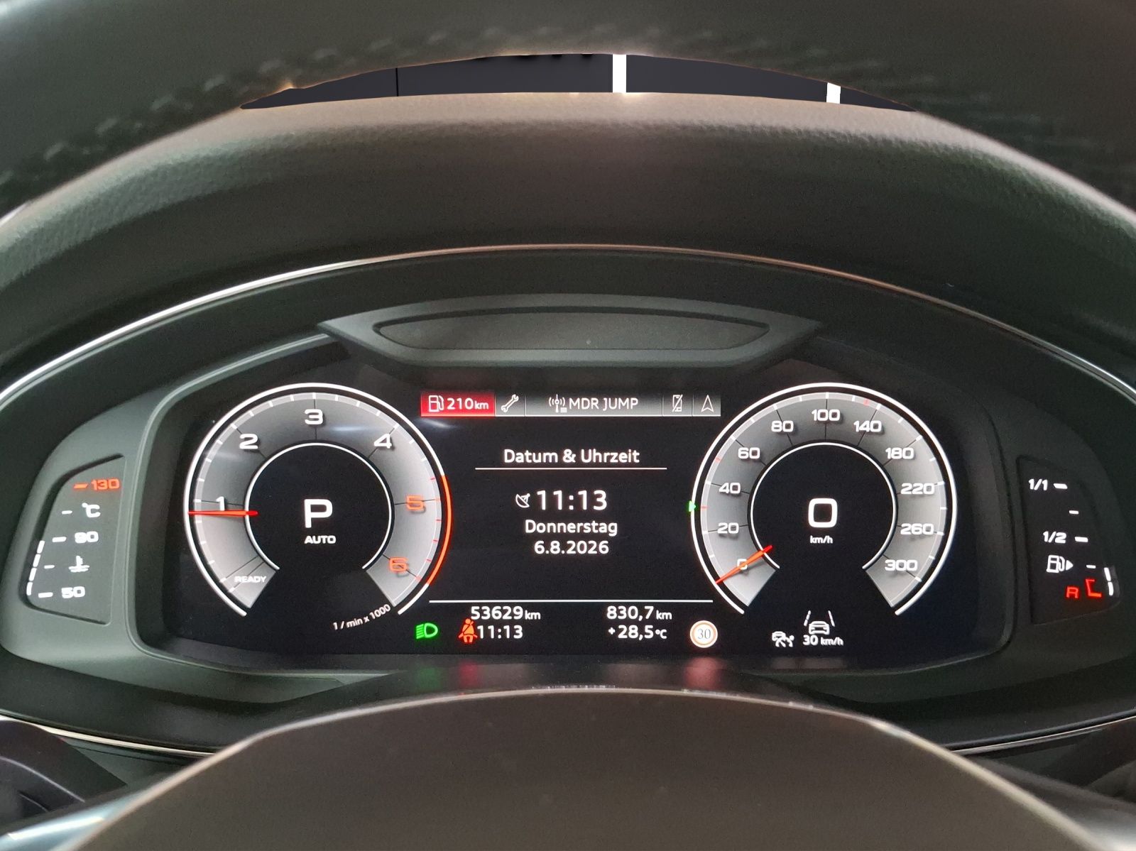 Fahrzeugabbildung Audi A6 Avant 40 TDI quattro sport LED Navi ACC AHK R