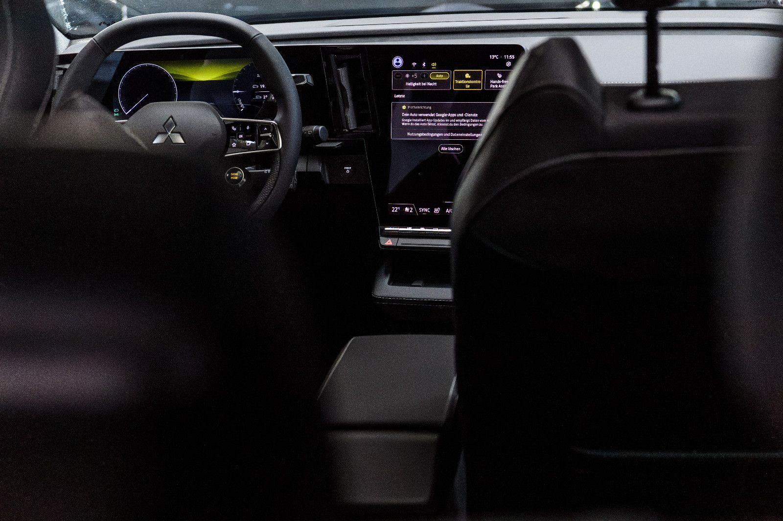 Fahrzeugabbildung Mitsubishi Eclipse Cross Luxury *22KW Laden