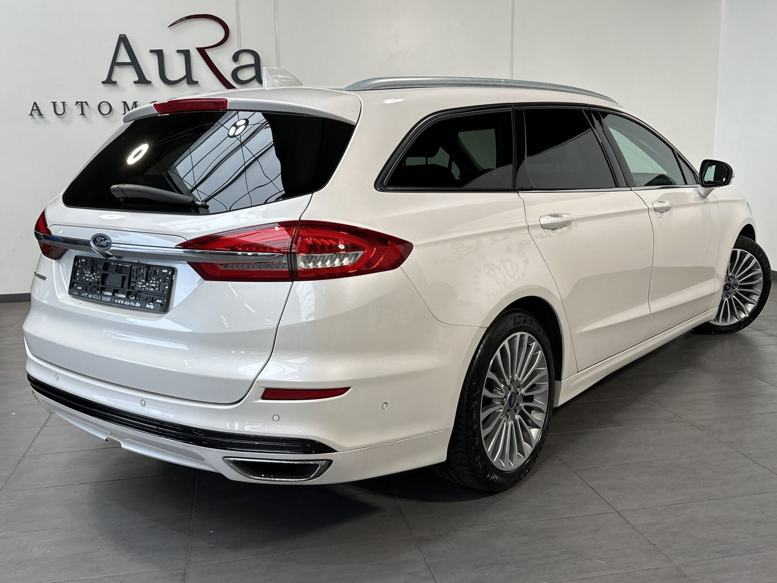 Fahrzeugabbildung Ford Mondeo Turnier 2.0 EB Aut. Titanium NAV+LED+PANO