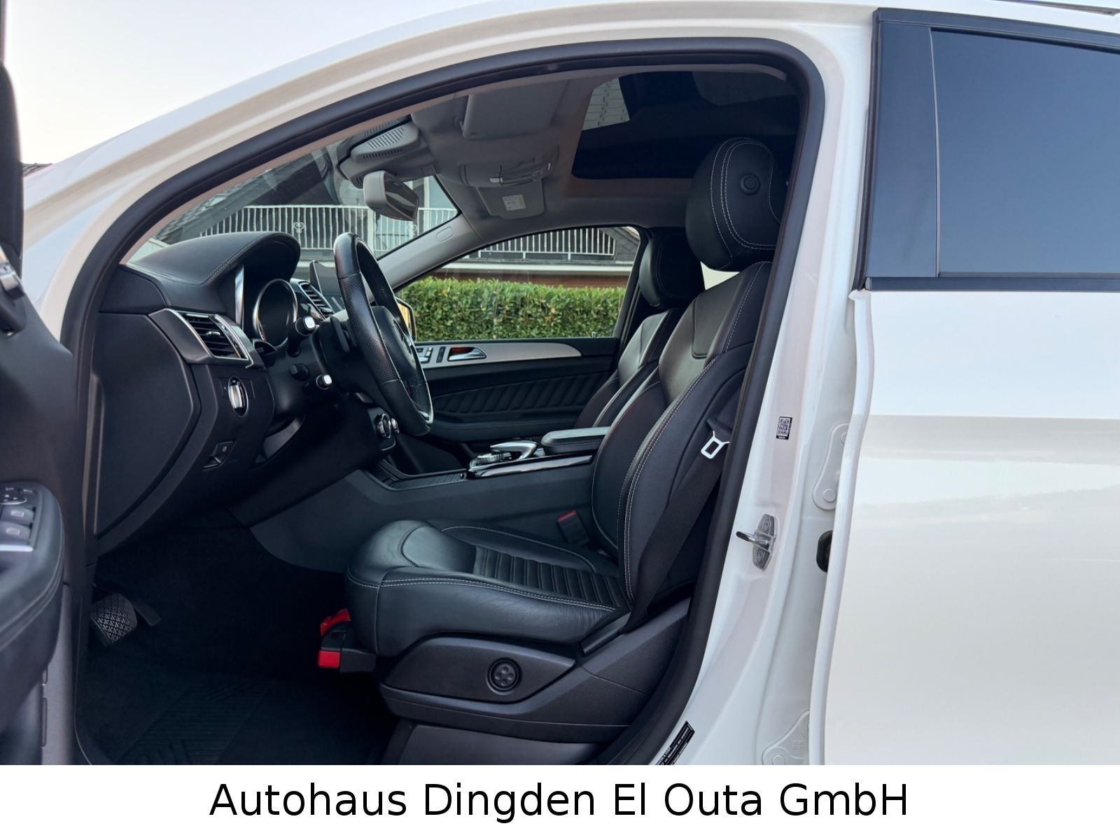 Mercedes-Benz GLE 350d Coupe 4Matic AMG Line foto 12
