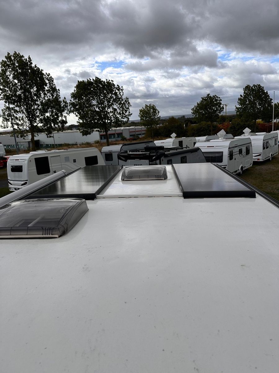 Fahrzeugabbildung Malibu T 460 LE Hubstützen Solar Lithium Wechselrichter
