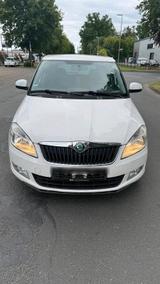 Skoda Fabia 1.6 TDI - Skoda Fabia mit Diesel-Antrieb: Kombi, 1.6