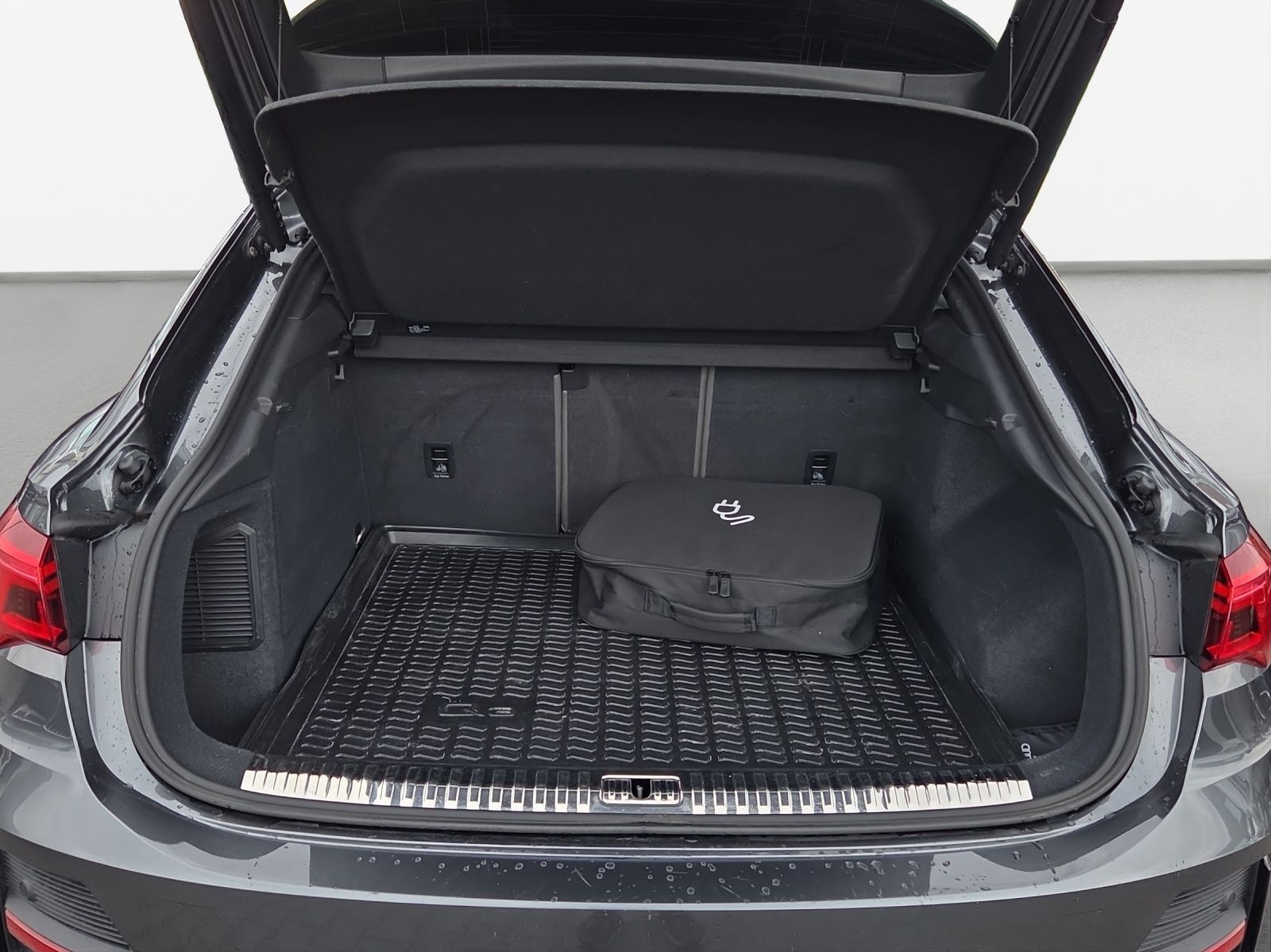 Audi Q3 - Bild 12