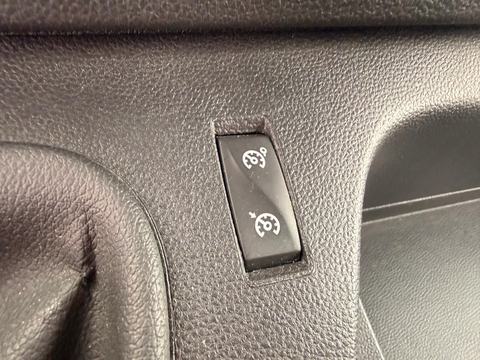 Fahrzeugabbildung Renault Master III Kasten L2H2 HKa 3,5t/1.HAND