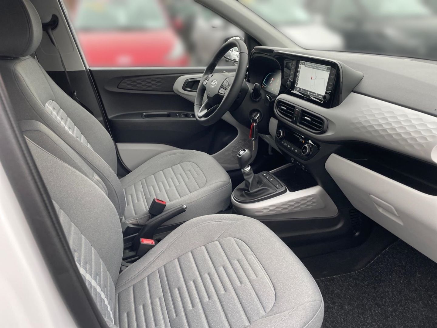 Fahrzeugabbildung Hyundai i10 1.2 Prime Allwetter Navi Kamera Sitzheizung