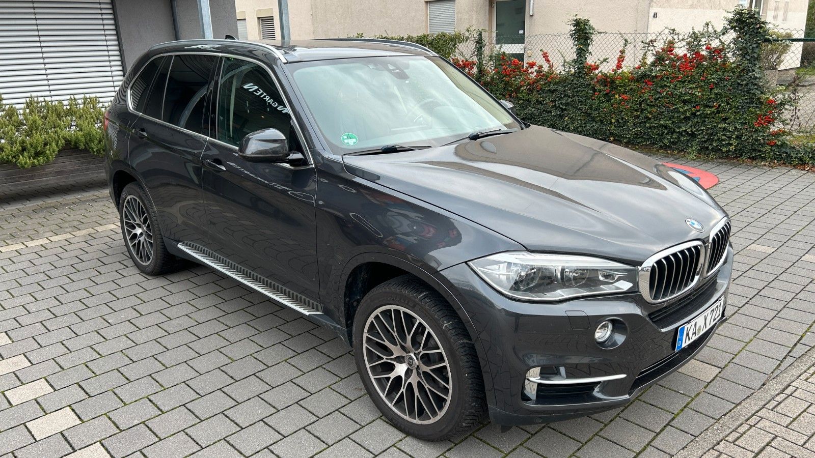 BMW X5 xDrive 35i/LED/AHK/360°/HeadUp/H&amp;K/Pano
