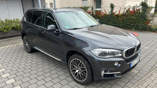 BMW X5 xDrive 35i/LED/AHK/360°/HeadUp/H&amp;K/Pano