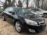 Opel Astra J Lim.Edition*1.6*Automatik* - Opel Astra aus 2010: 1.6