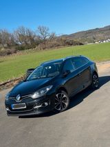 Renault Megane Bose Edition TCe 130 EDC Bose Edition - Renault Megane: Limousine, Bose Edition