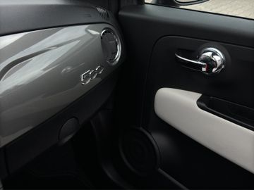 Fiat 500C Cabrio 1.0 DOLCEVITA KLIMAA NAVI CARPLAY
