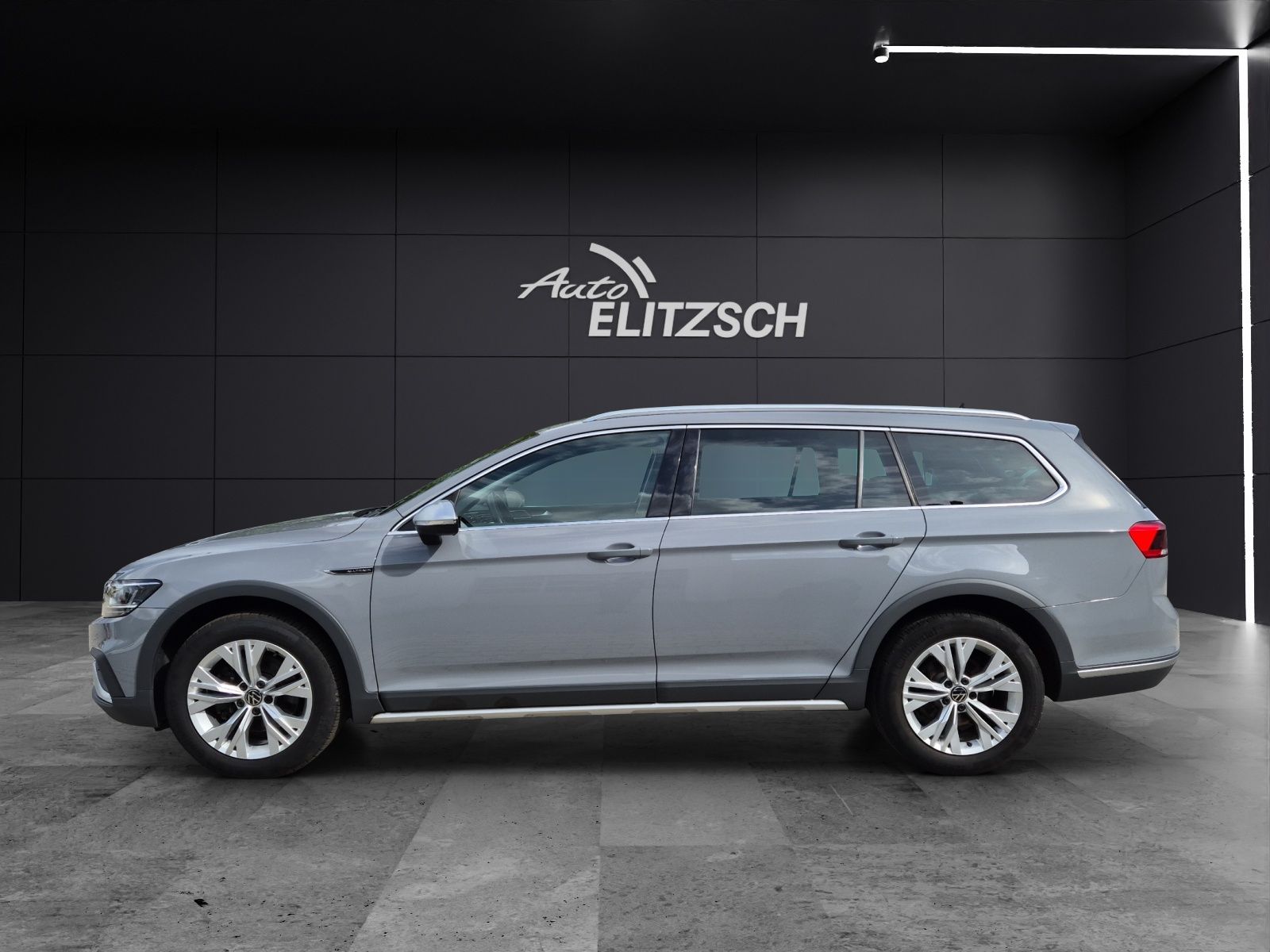 Fahrzeugabbildung Volkswagen Passat Alltrack TDI 4M LED Navi ACC RFK SH LM