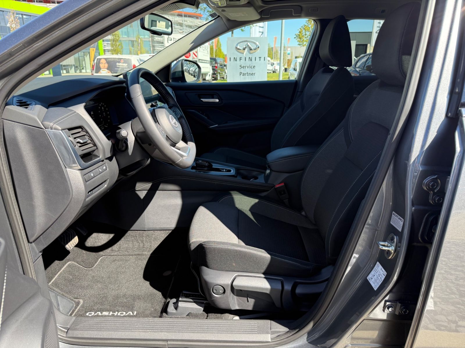 Fahrzeugabbildung Nissan Qashqai N-Connecta e-Power - nur 12.350 km !!!!
