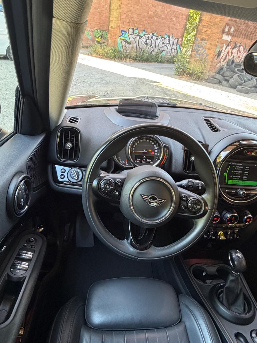 MINI Countryman SE (Cooper) ALL4 PDC/LED/Navi/HuD 