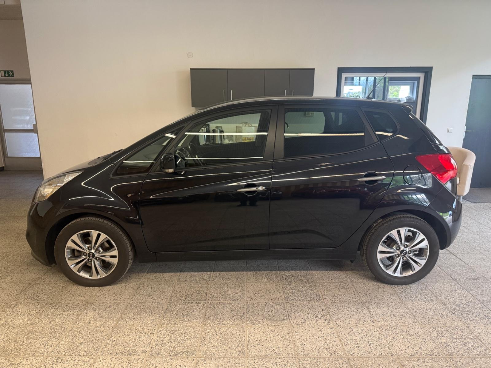 Kia Venga Dream Team AUTOMATIK