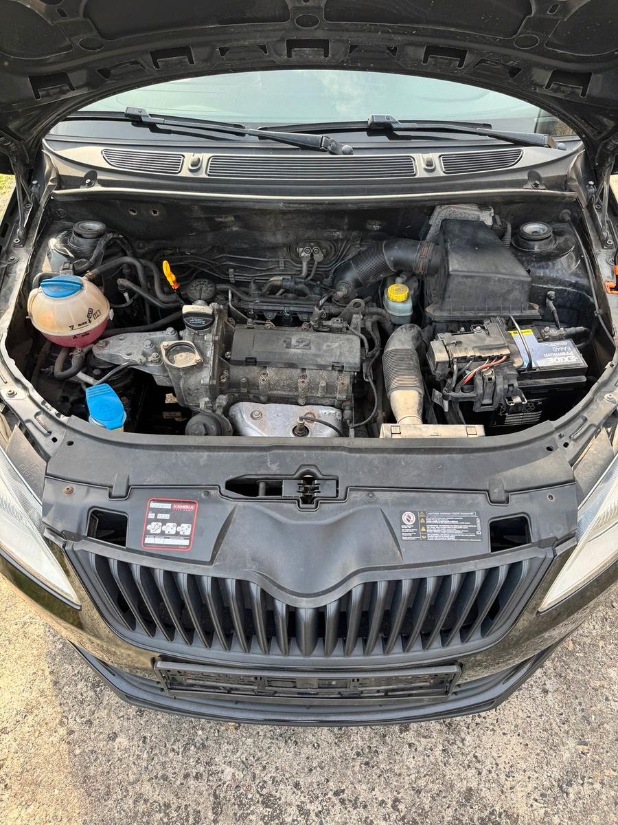Skoda Fabia 2011 — photo 8