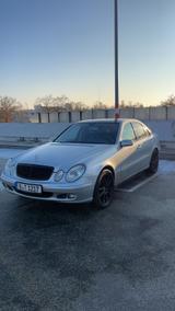 Mercedes-Benz Mercedes E350 W211 - gebrauchte Mercedes-Benz E 350 aus dem Jahr 2005
