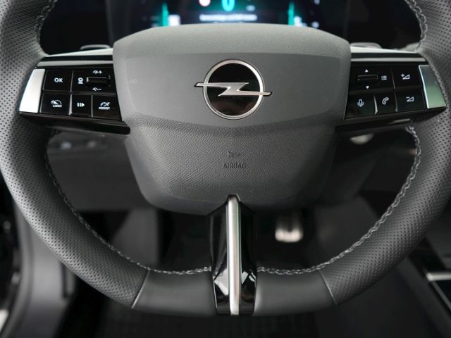 Astra L ST ULTIMATE HYBRID eDCT+AHK+NAVI+MATRIX-
