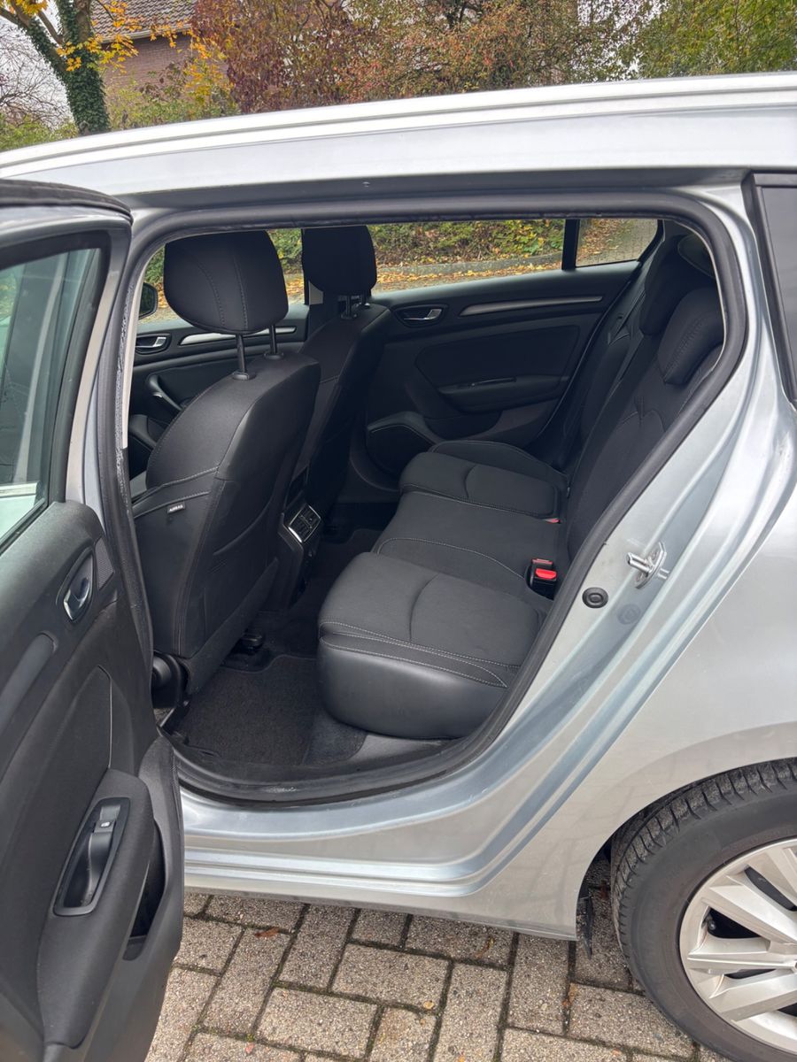 Foto 7 van RENAULT Megane