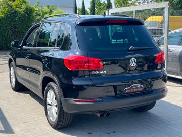 Volkswagen Tiguan - 5
