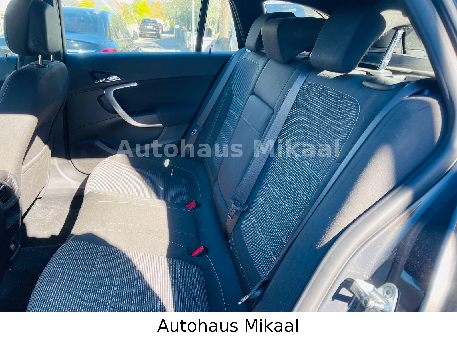 Opel Insignia A Sports Tourer Sport 4x4