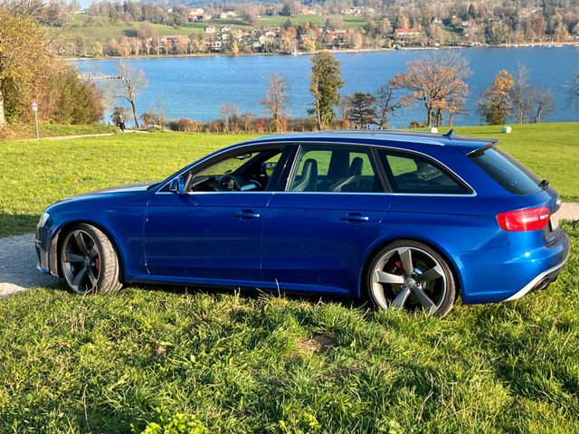 Audi RS4 4.2 FSI S tronic quattro Avant -