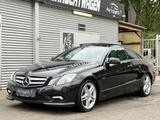 Mercedes-Benz E 350 CDI Coupe AMG Paket *1-HAND*PANO*H.KARDON* - Mercedes-Benz E 350 in Duisburg