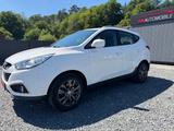 Hyundai ix35 2.0D AWD Bi-XENON/PDC/KLIMAA - Hyundai ix35: Allradantrieb, 2.0