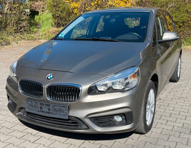 BMW 218