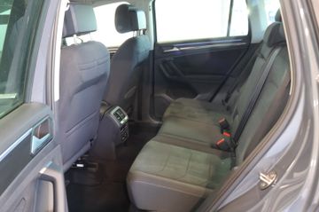 Volkswagen Tiguan 2.0 TDI Elegan. HUD+AID+STDHZG+MATRIX+AHK