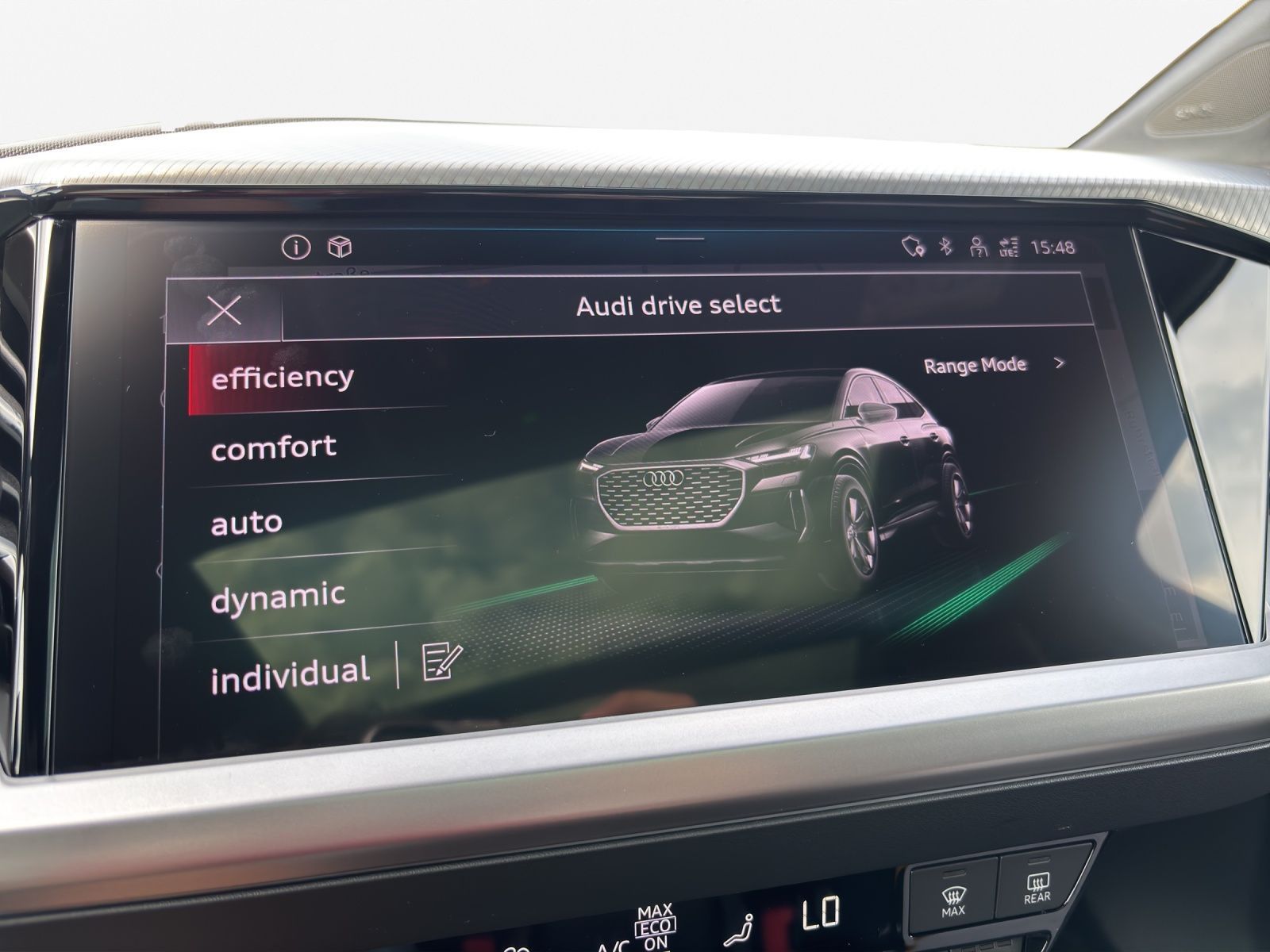 Audi Q4 e-tron - Bild 19