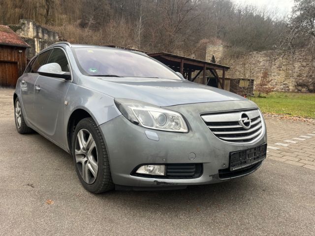 Opel Insignia A Sports Tourer Cosmo/Autom./Leder/Xen