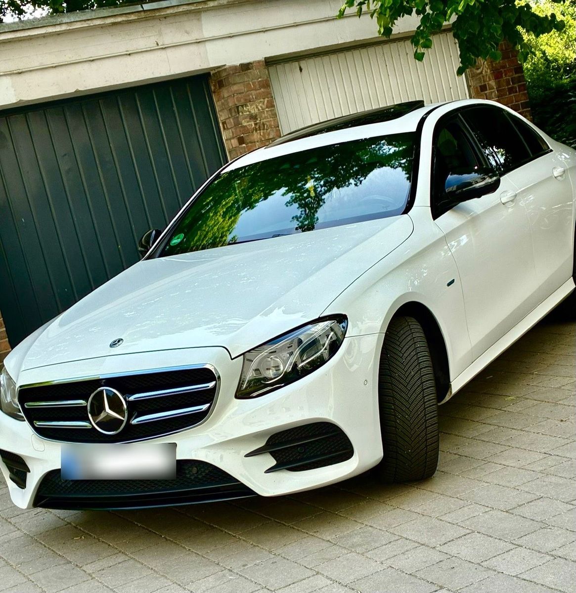 MERCEDES-BENZ Mercedes E350e Plug-in Hybrid von Privat T...