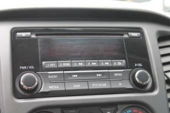 Mitsubishi L200 2.4 DID Base Extra DC 4WD MT