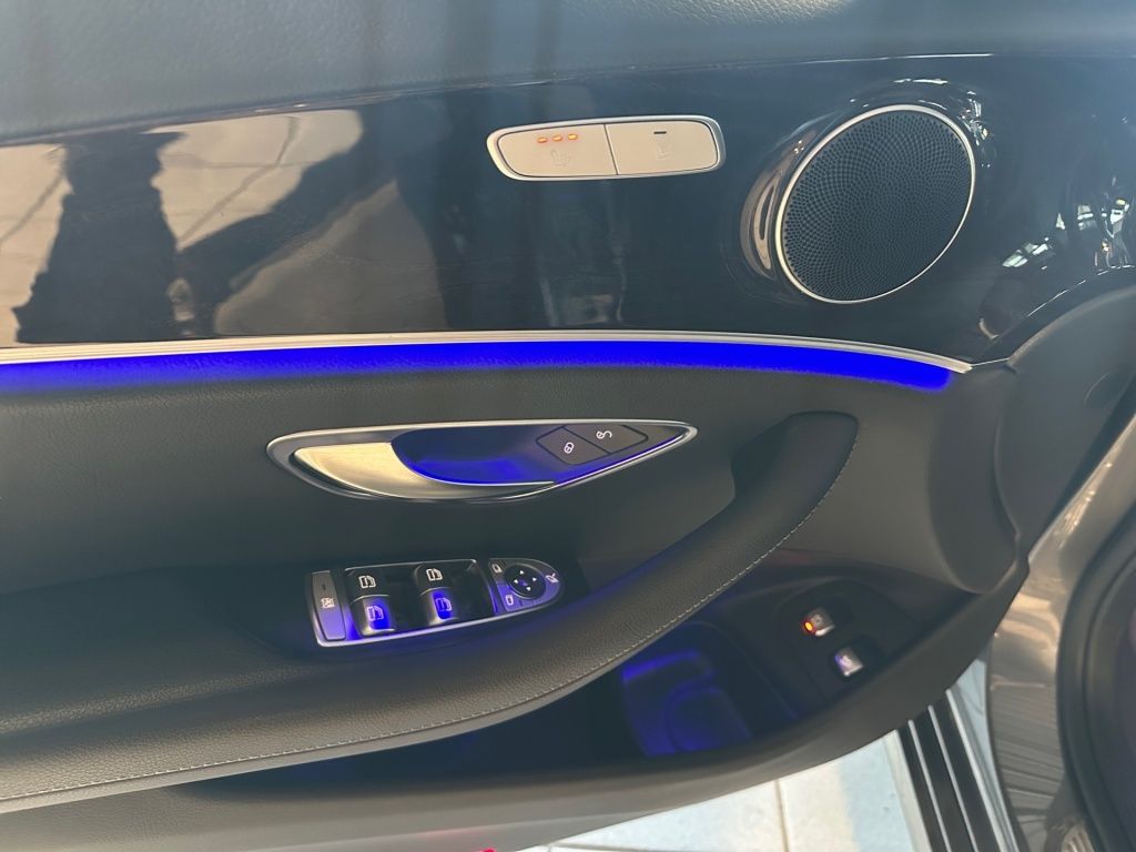 Fahrzeugabbildung Mercedes-Benz E 200 d Avantg. Totwi. AHK Navi LED SHZ Ambie.