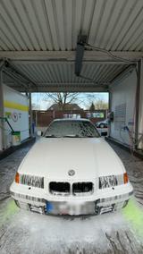 BMW E36 316i compact - BMW 316 aus 1995: Compact