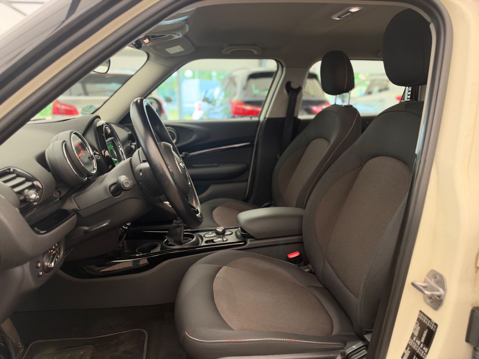 MINI ONE CLUBMAN – Ansicht 11