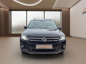 Volkswagen Tiguan - 8