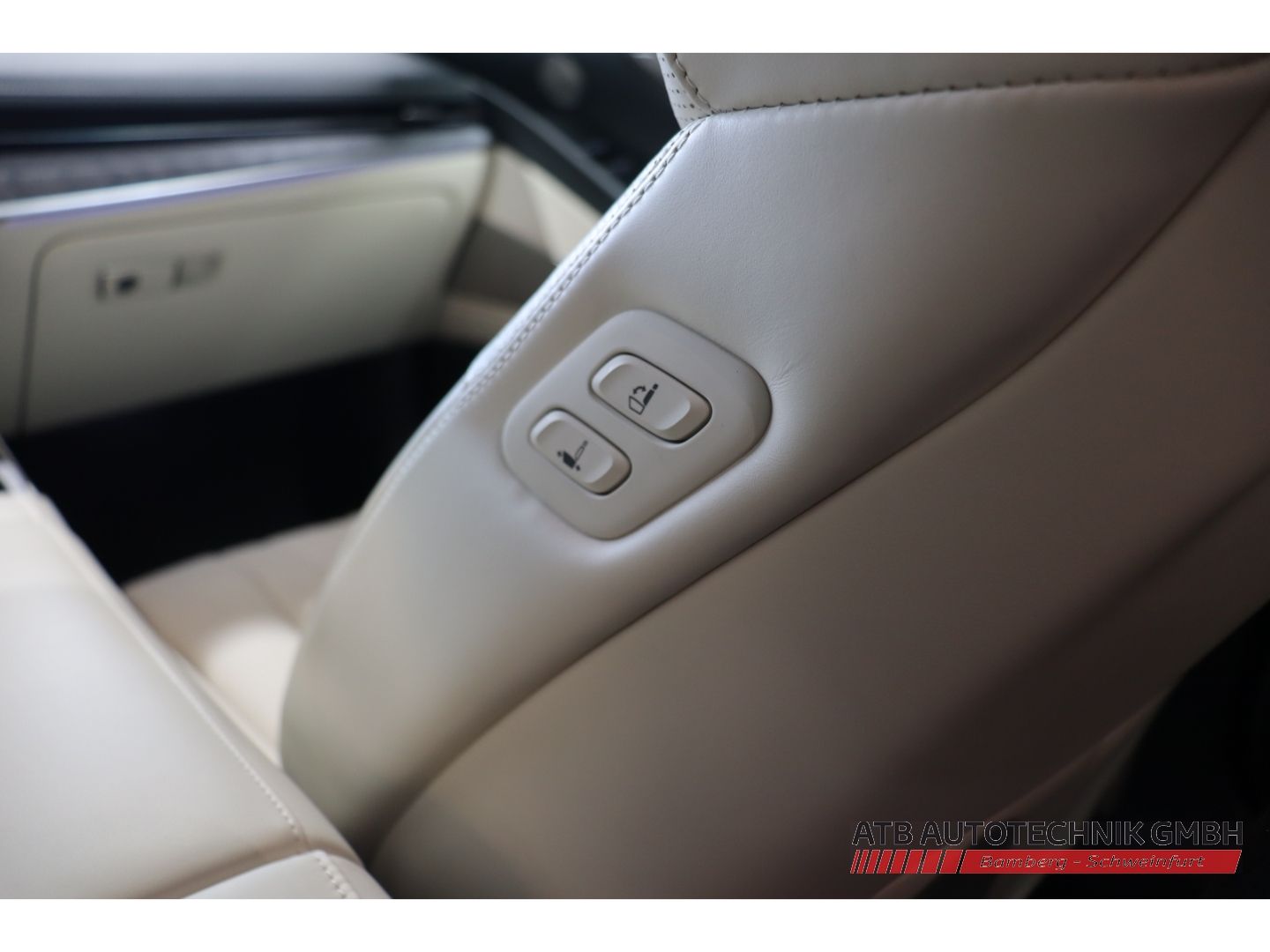 Fahrzeugabbildung Genesis Electrified G80 Luxury 4WD 87,2 kWh 98,3% SOH HU