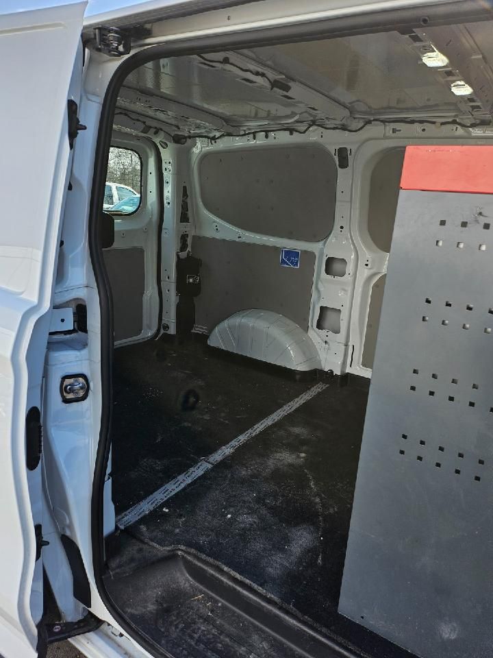 Fahrzeugabbildung Ford Transit Custom Kasten 280 L1 Trend FWD