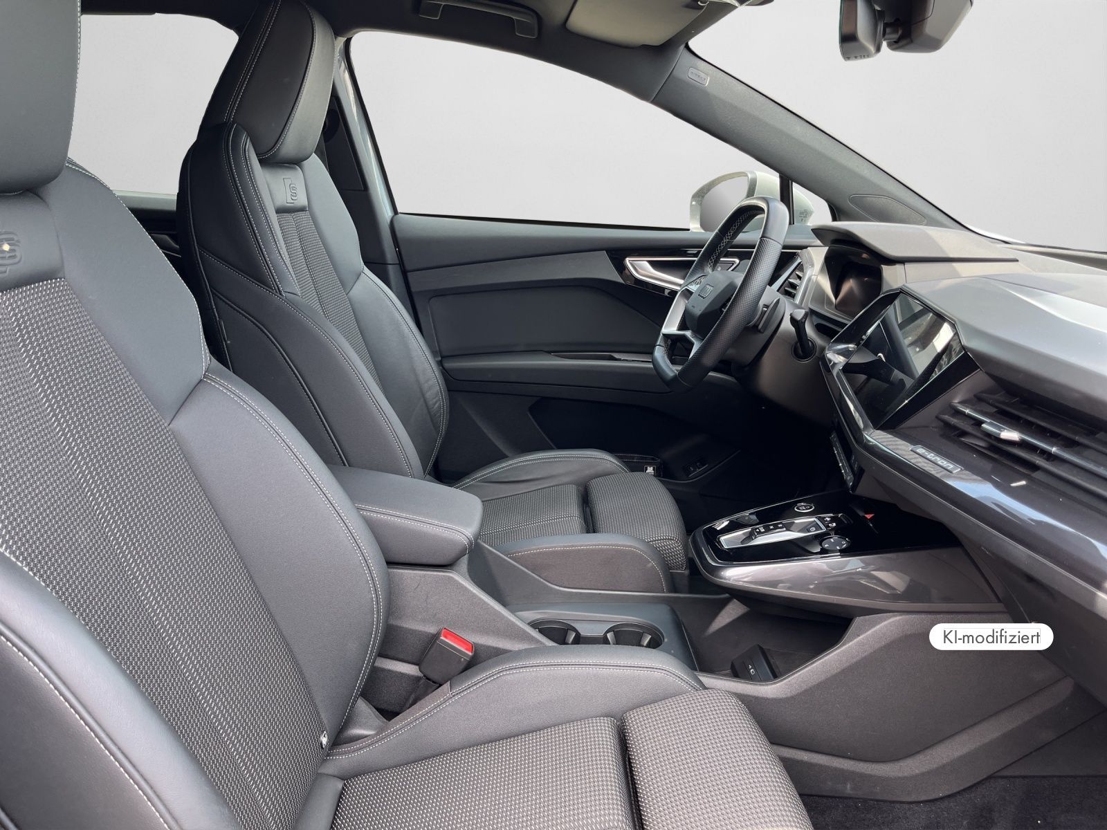 Audi Q4 e-tron 40 S line Int. NAVI AHK ACC EPH+ RFK foto 5