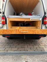 Volkswagen VW T5 Transporter - ausgebauter Camper / z... - Volkswagen T5 Transporter in Karlsruhe
