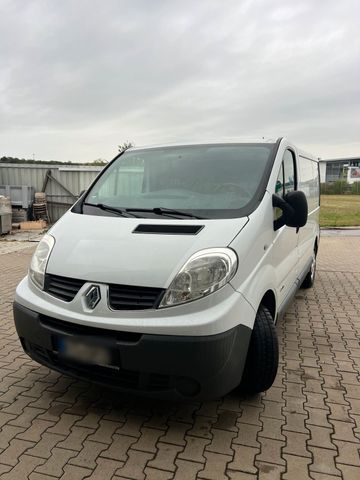 Renault Trafic 2012, gut erhalten, VB 7.000