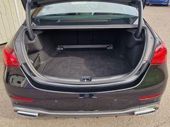Fahrzeugabbildung Mercedes-Benz C 300d Lim. AMG-Line Navi LED SiHz ACC PDC 360°