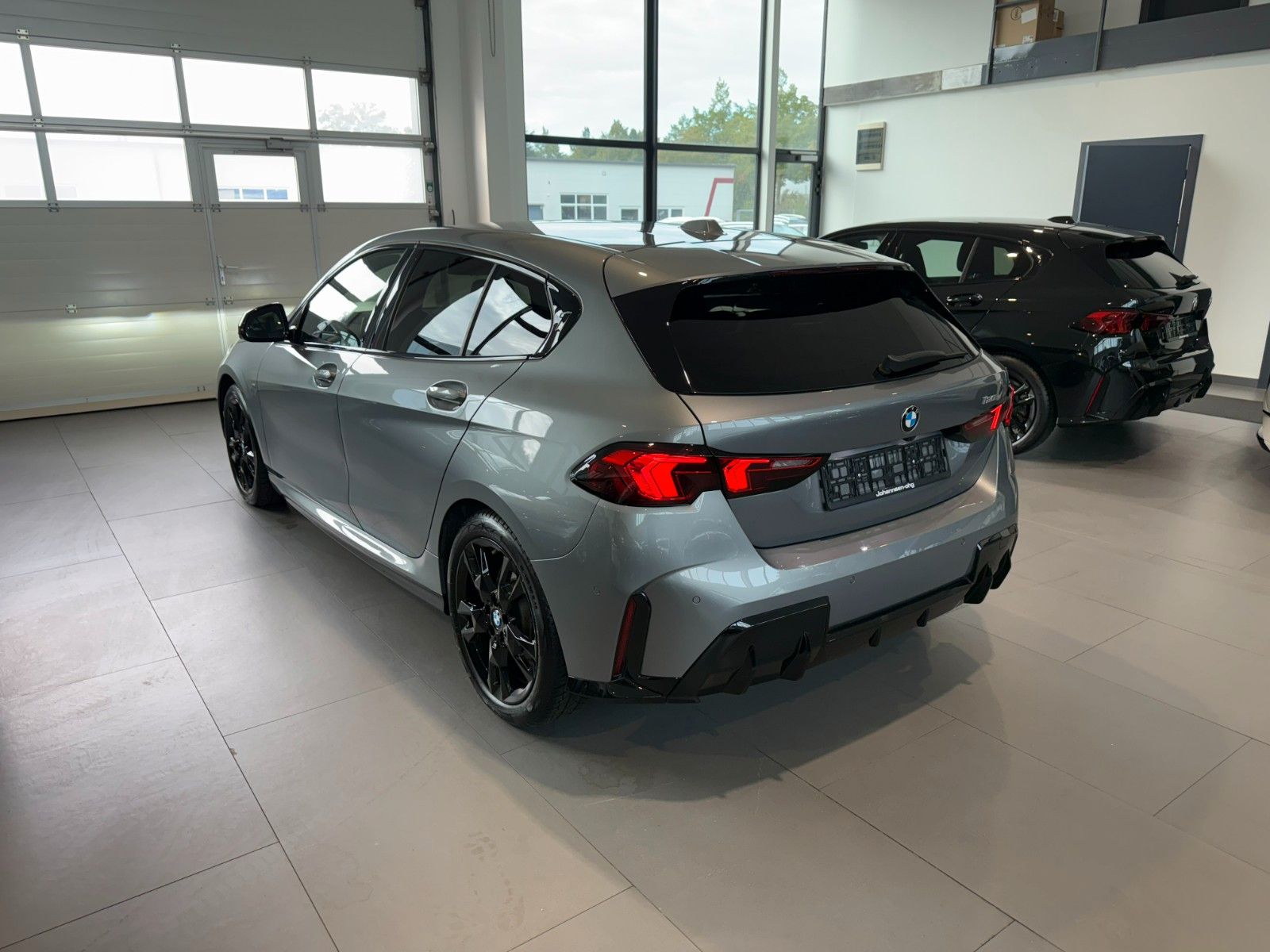 BMW 120 M Sport HUD/LED/H&/COCKPIT PROF./360°/SIDE foto 4