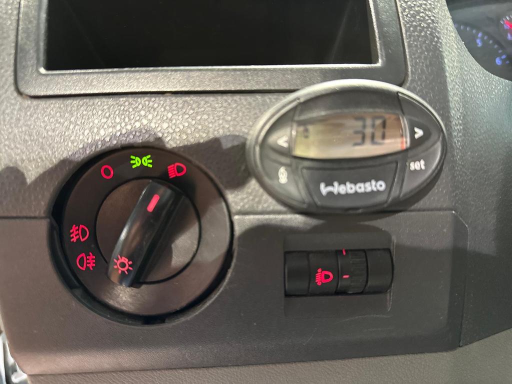 Volkswagen T5 Caravelle