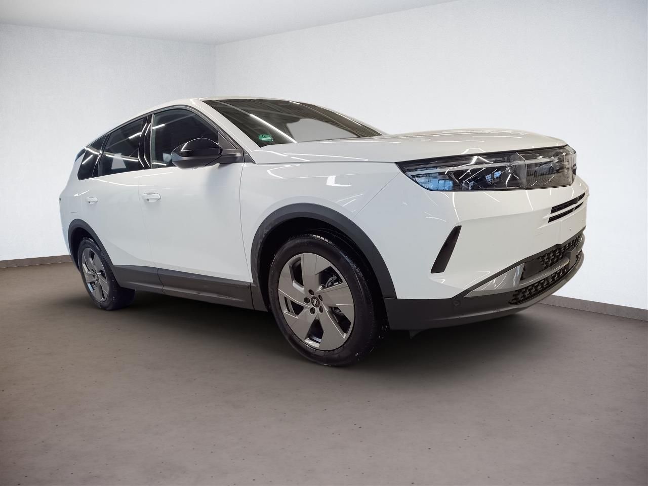 Fahrzeugabbildung Opel Grandland Edition MildHybrid 107KW AT//SHZ/LHZ/R