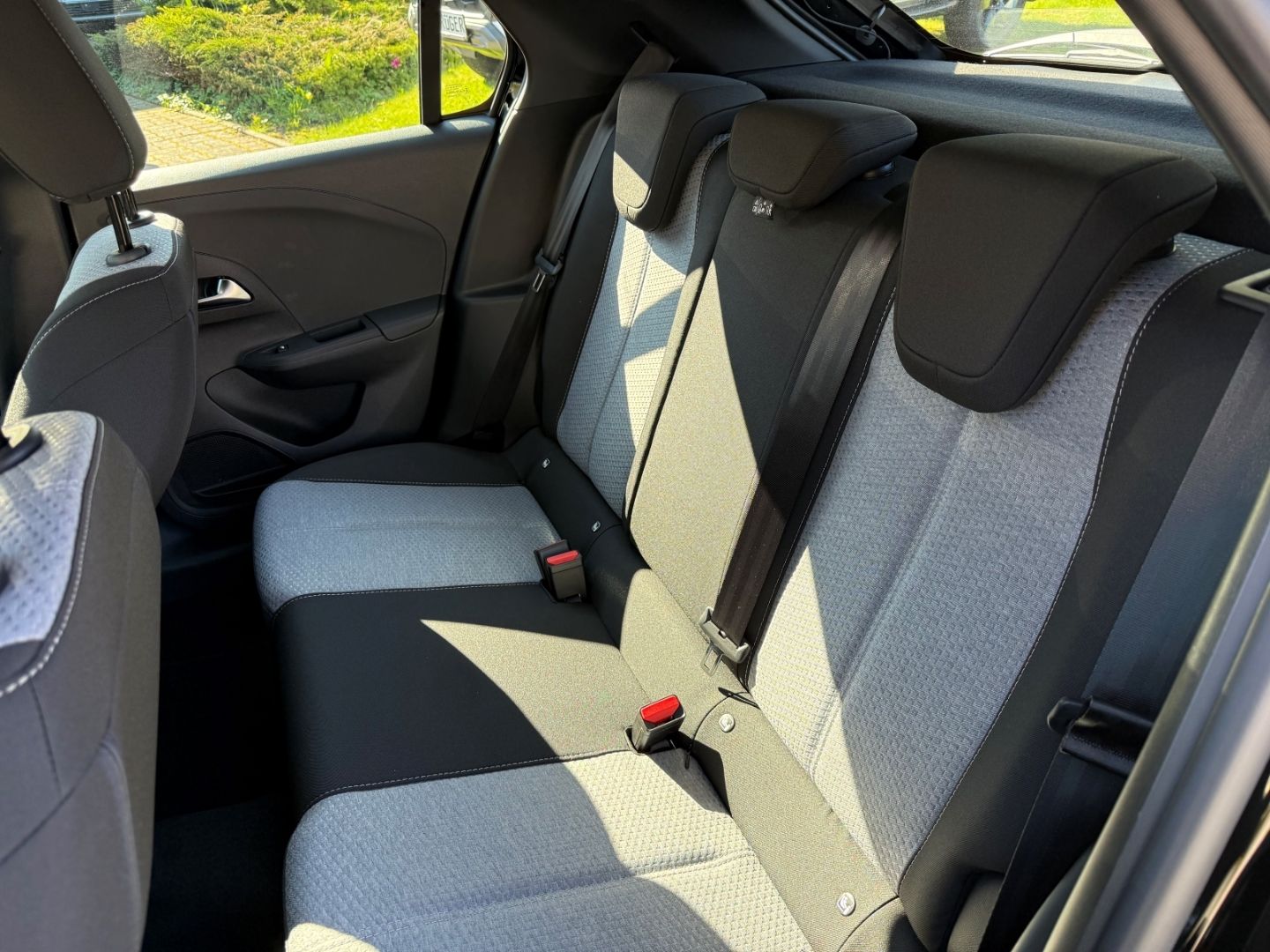 Fahrzeugabbildung Opel Corsa F 1,2 Edition SHZ+LHZ+Kamera