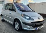Peugeot 1007 Behindertengerecht Top Zustand - Peugeot 1007 von privat